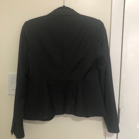 RW&CO Blazer - Picture 2 of 8